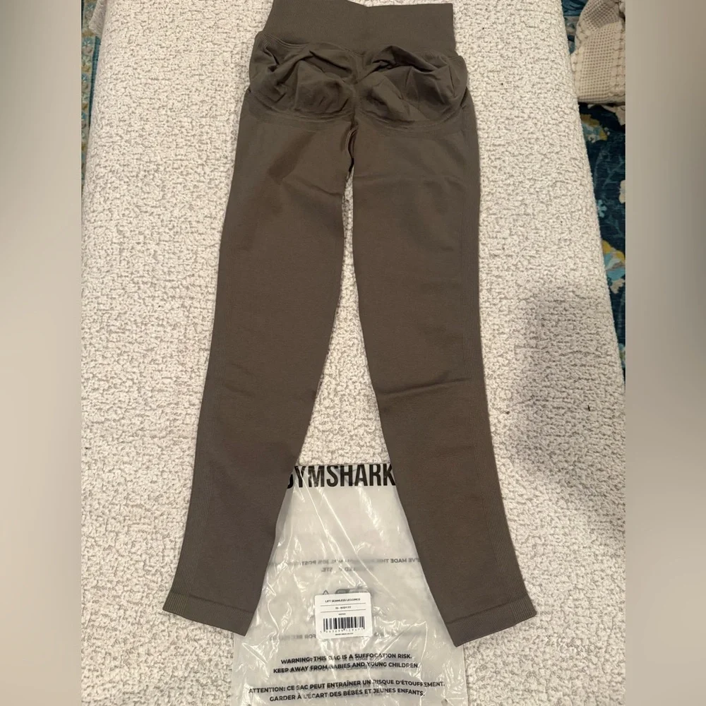 Gymshark Lift Seamless Leggings – Brown – Size XS – NWT w/ Packaging